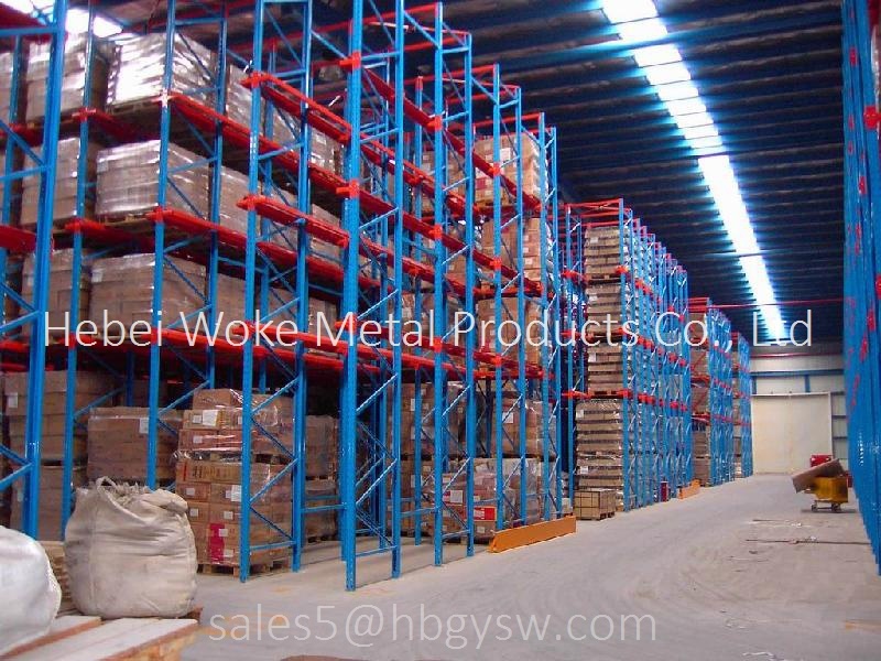 Warehouse Pallet Drive in Rack