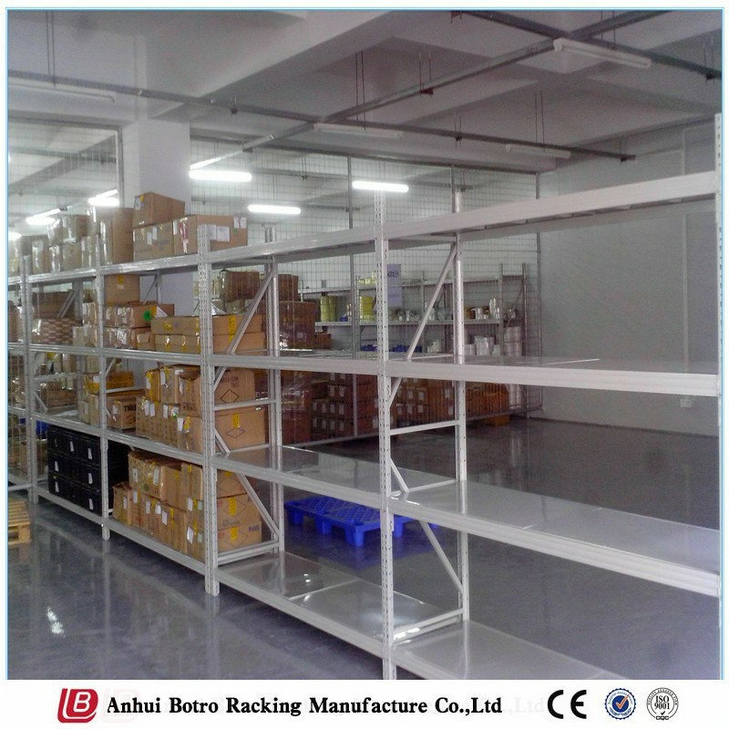 Medium Weight Merchandising Storage Shelvings