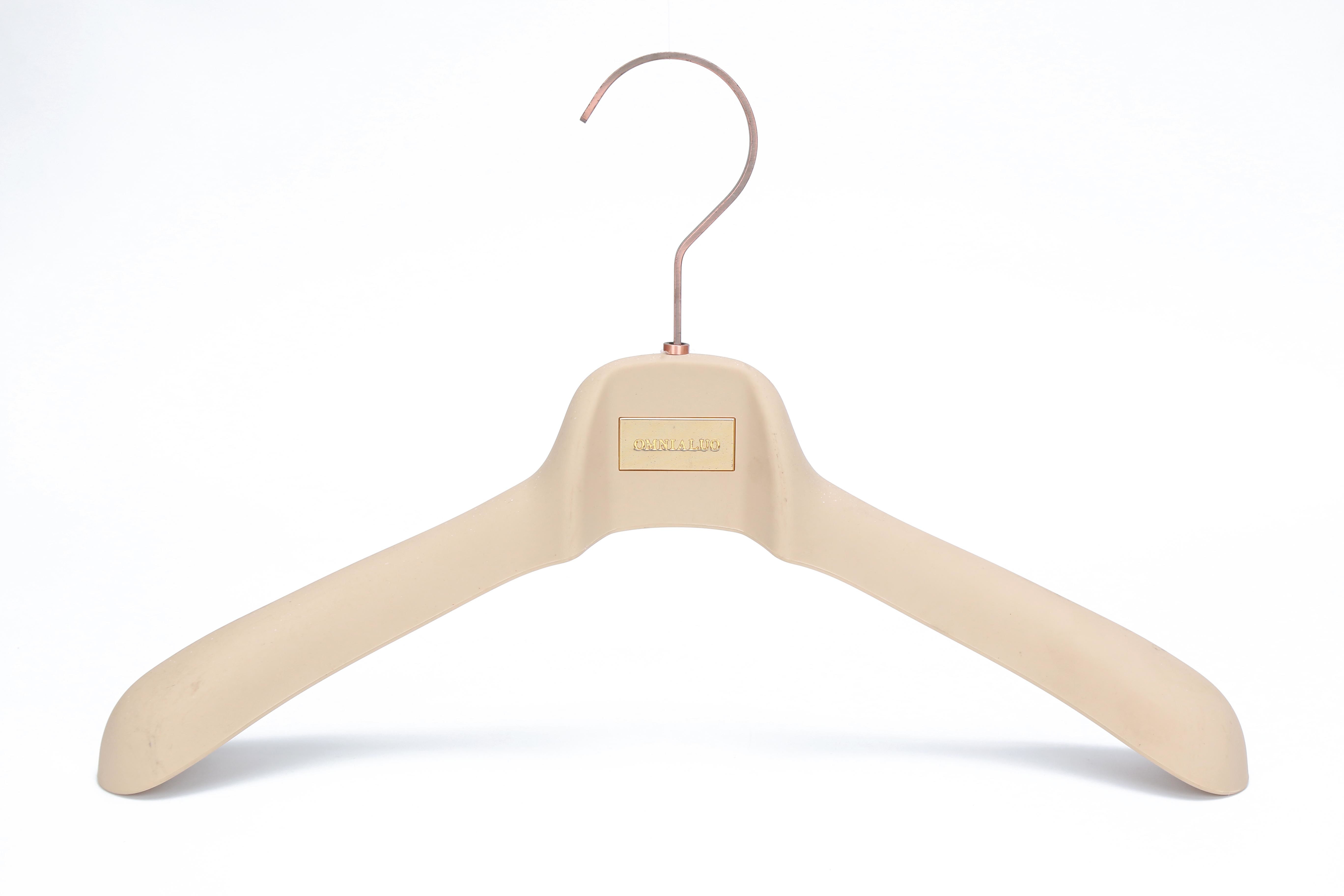 Luxury Gold Plastic Garment Hanger for Clothes, Coat and Jacket