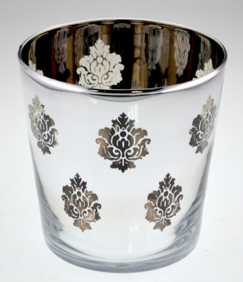 2015 Candle Holder with Flower Pattern