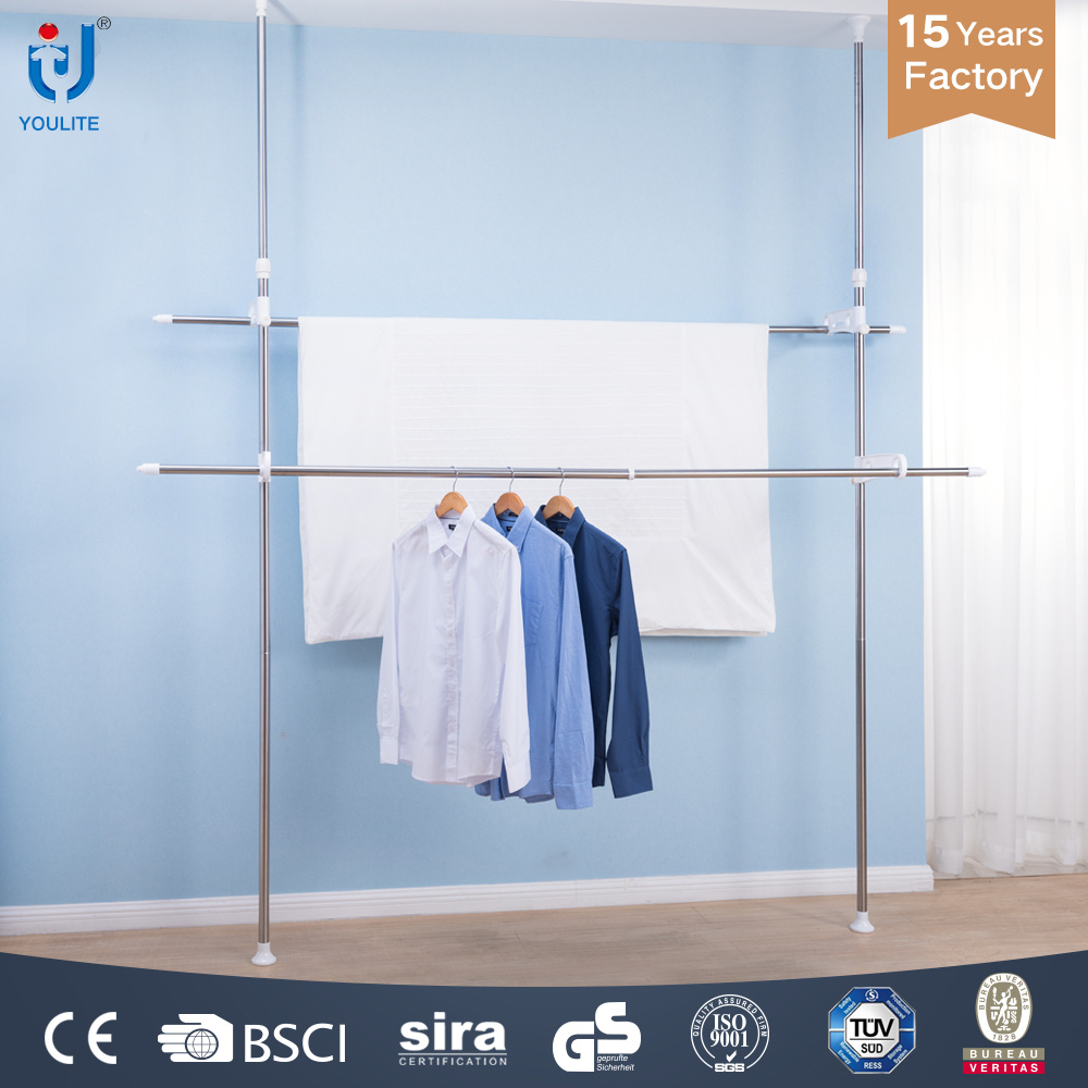 Telescopic Clothes Hanger in Balcony