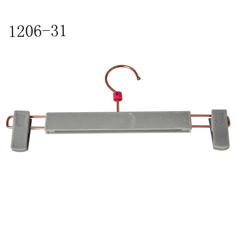 31cm No Slip Luxury Velvet Hanger Supplier in Dongguan