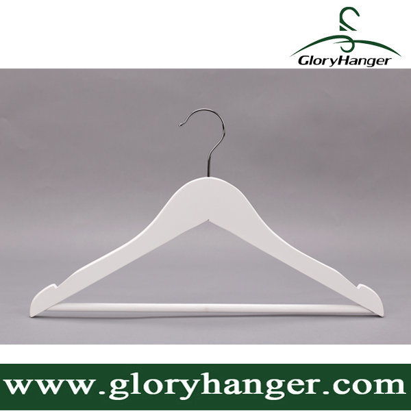 Wholesale Cheap White Wooden Hanger with Round Rod