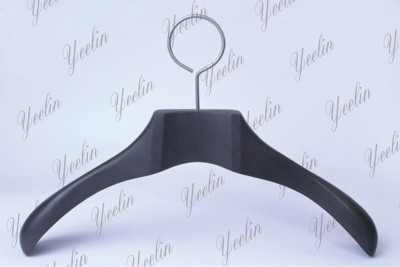 Wood Luxury Hanger for Clothes for Branded Store, Fashion Model, Show Room