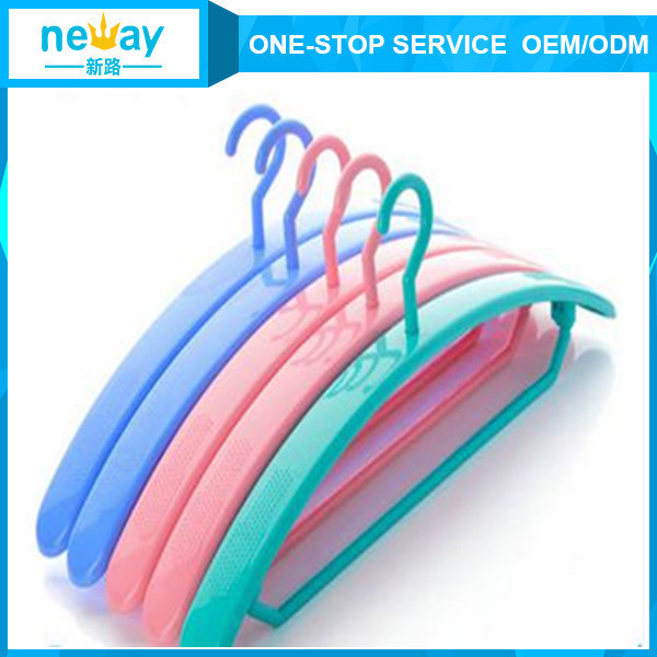 Attractive and Durable Plastic Hanger