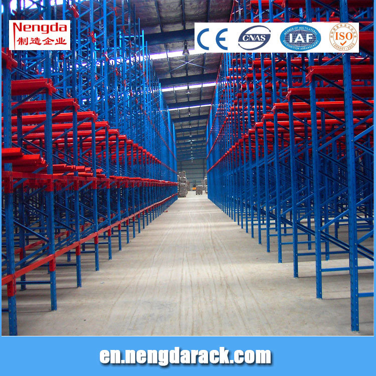 Industrial Heavy Duty Pallet Rack Drive in Rack