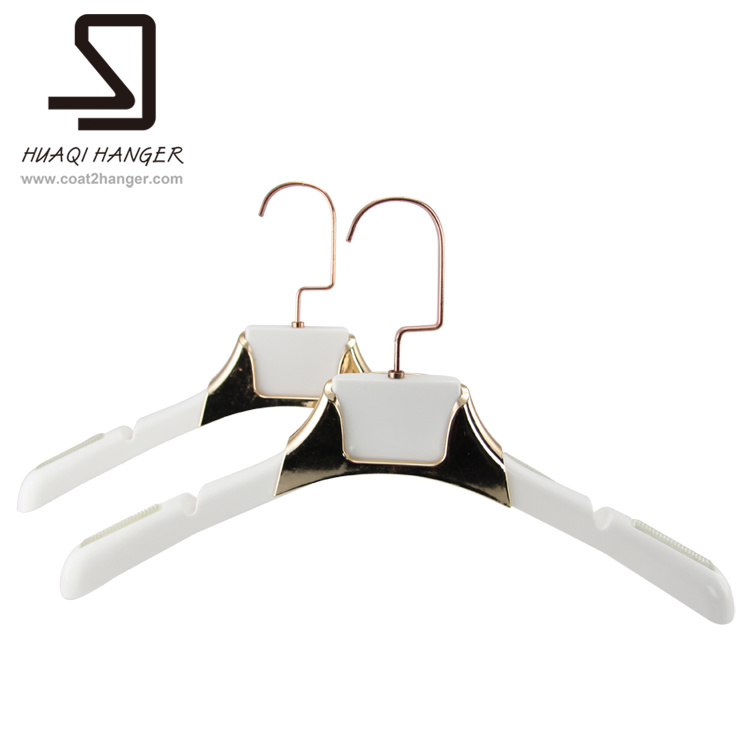 Plastic Jacket Hangers