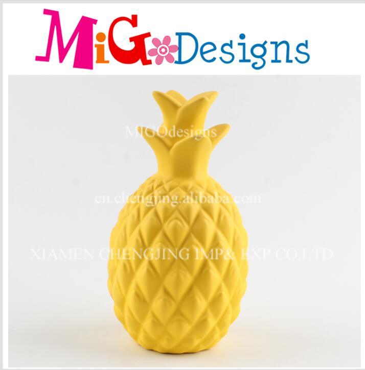 Ceramic Children Gifts Yellow Pineapple Shaped Money Bank