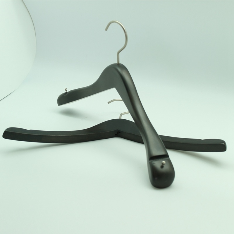 Yeelin Black Wooden Suit Hanger with Notch