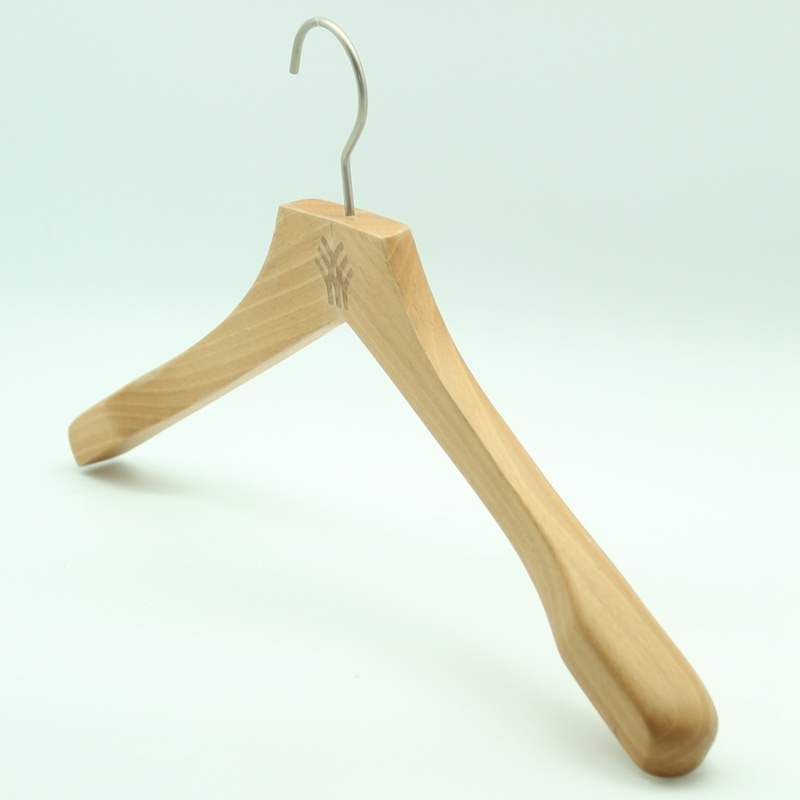 Yeelin Flat Neck Suit Hanger for Shop Display