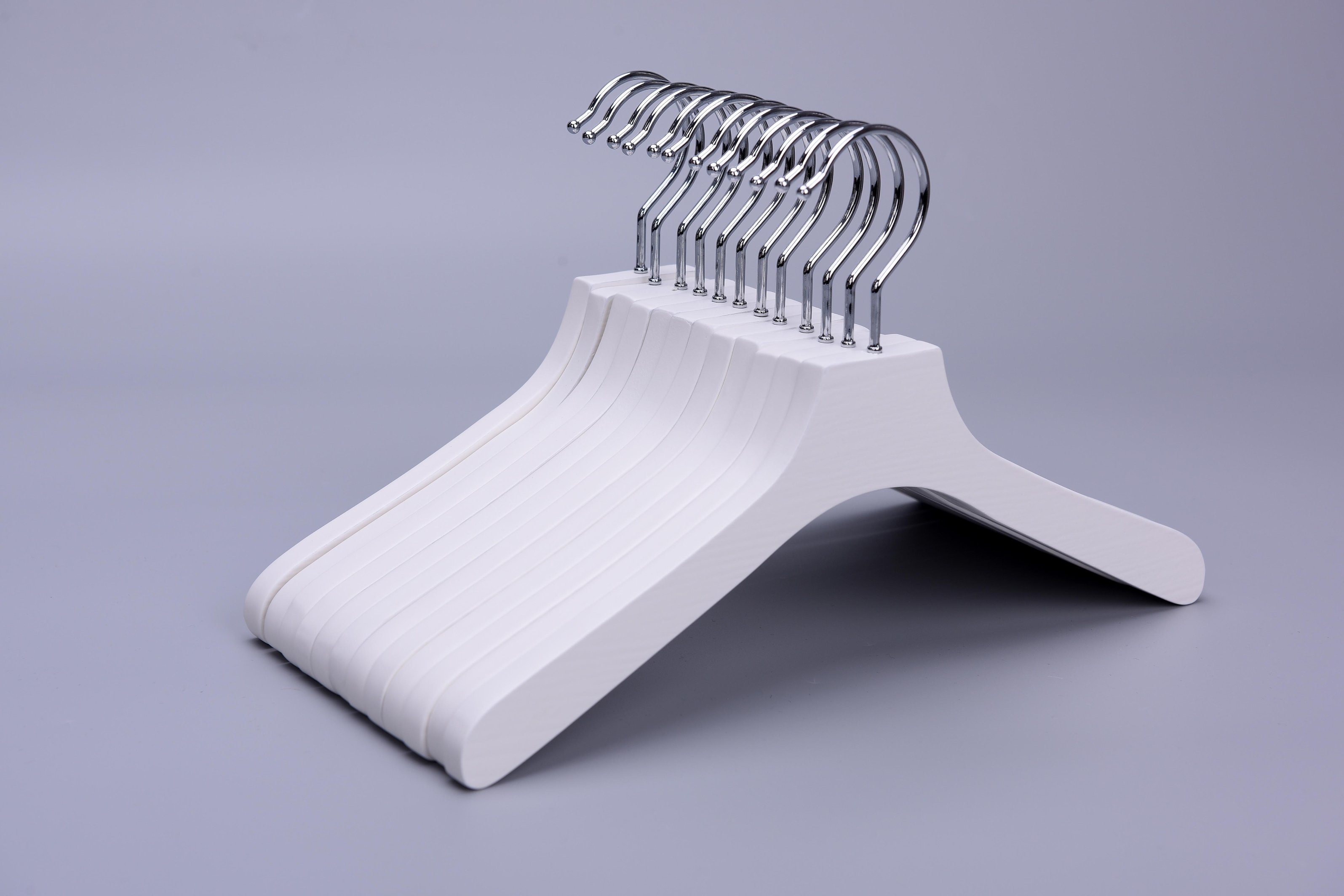 Most Popular A Grade White Wooden Hangers Wholesale for Clothes