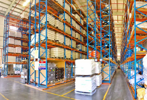 Warehouse Storage Very Narrow Aisle Racking