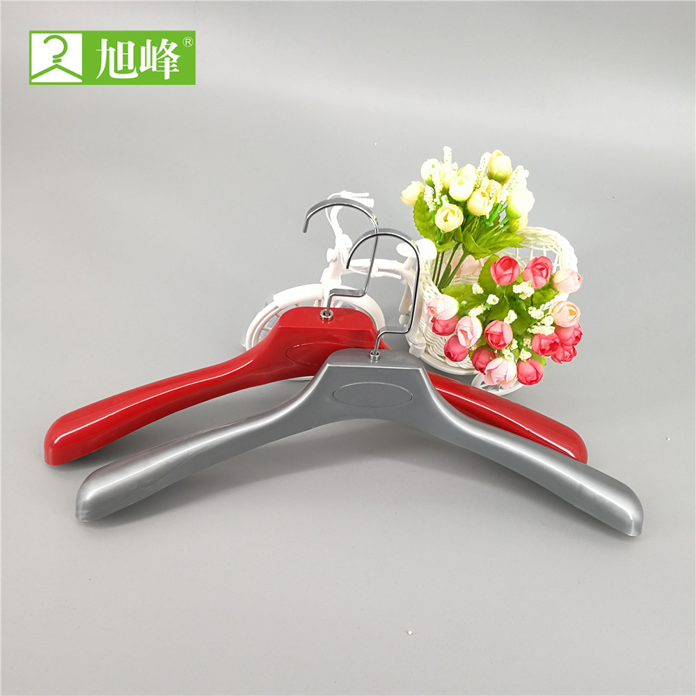 1905 T -Shirt Hanger for Women