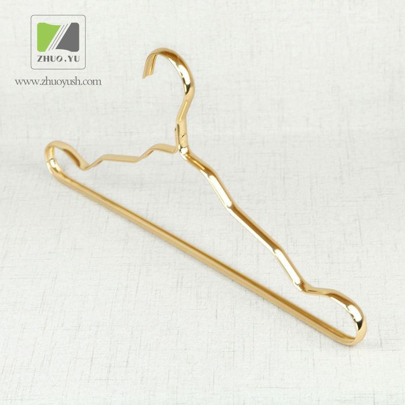 Aluminum Alloy Cloth Hangers Sold in E-Commerce Platform