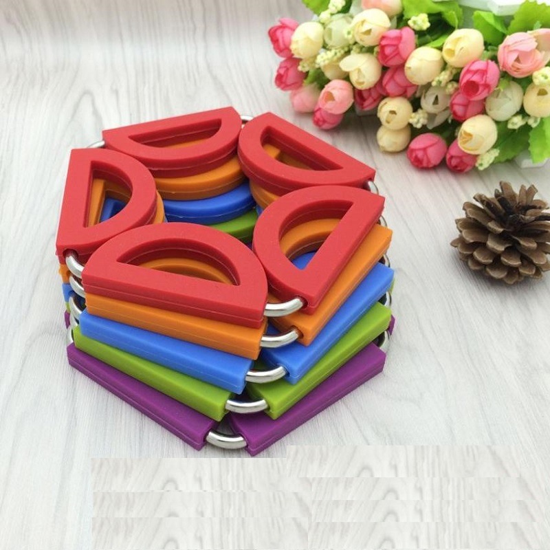 Eco-Friendly Food Grade Non-Slip Silicone Heat Resistant Mat