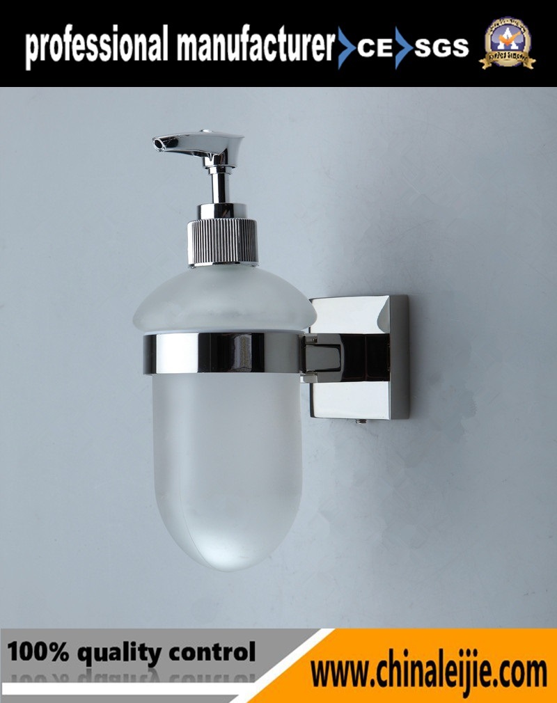 Unique Bathroom Accessory Mirro Finish Stainless Steel Soap Dispenser