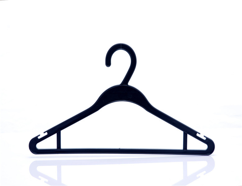 Chinese Supply Cheap White/Black Plastic Hanger