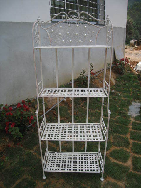 Nicely Classical Outdoor Vintage Commercal Antirust Wrought Iron 3 Tier Corner Shelf for Home