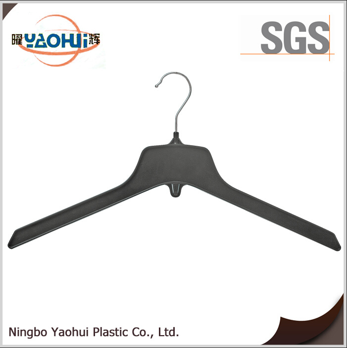 Hanger with Metal Hook (3412-41.5)