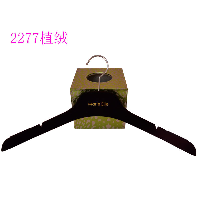 Hot Sale Non Slip Plastic Velvet Hanger with Anti-Slip Stickers