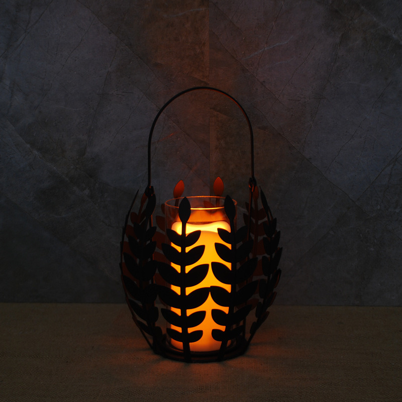 Pillar Metal Candle Holder with Leaf Design for Fall Harvest Ornaments