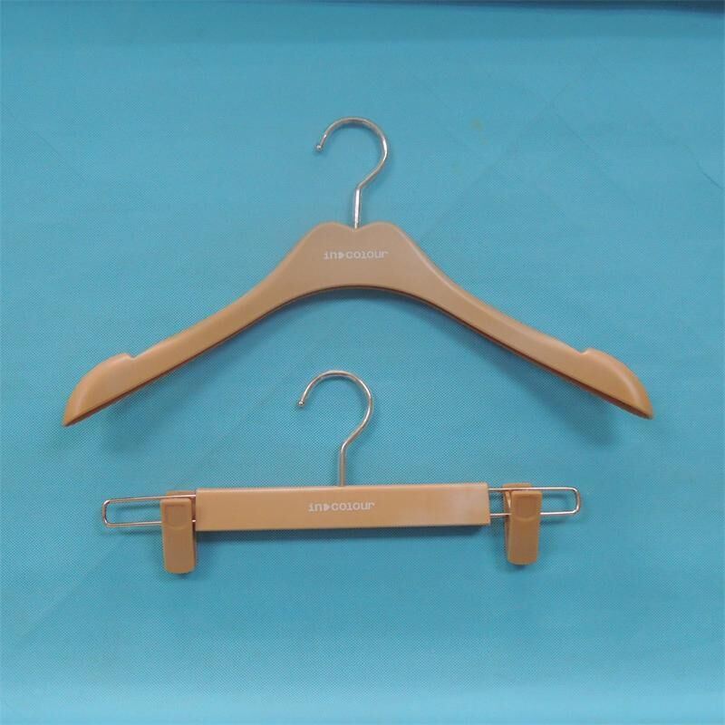 Non Slip Plastic Womens Wedding Dress Hangers Custom