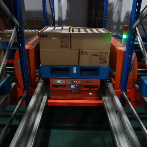 Radio Shuttle Warehouse Metal Pallet Runner Rack