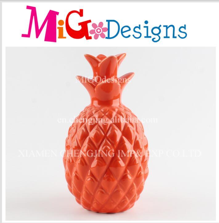 Ceramic Children Gifts Red Pineapple Shaped Money Bank