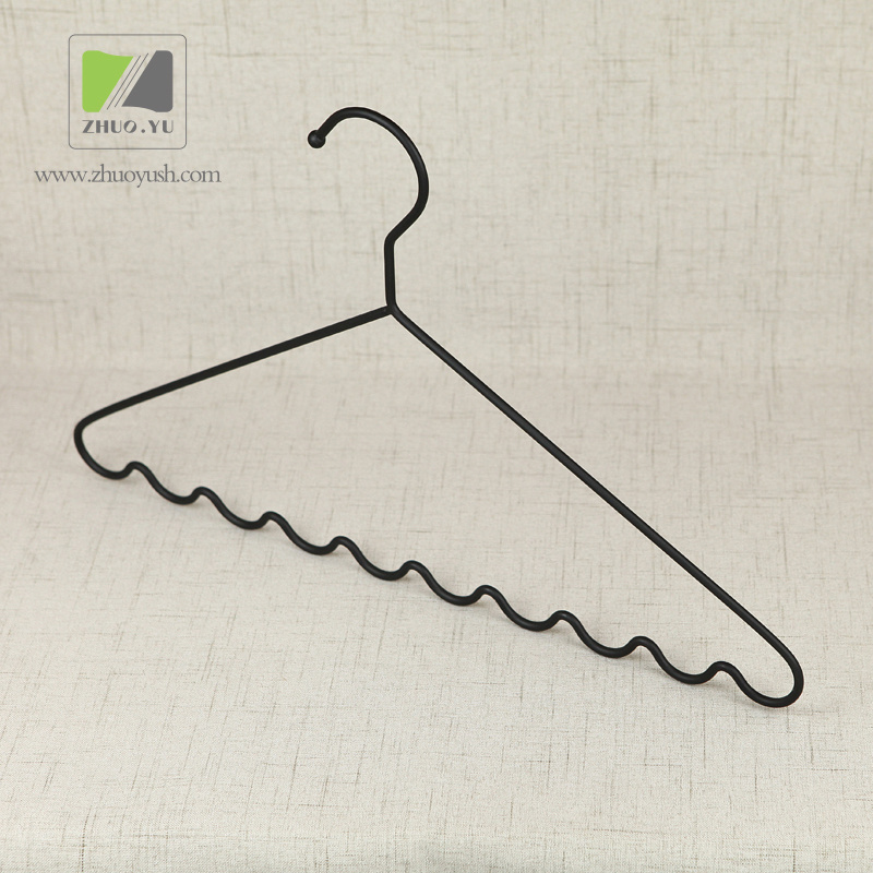 Hot Selling Metal Clothes Hanger in E-Commerce Platform