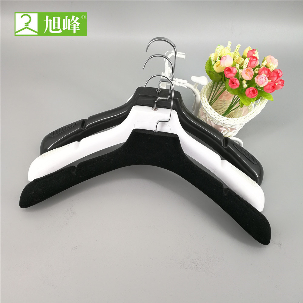 Top Selling Good Quality Suit Male PP Plastic Non Slip Hanger