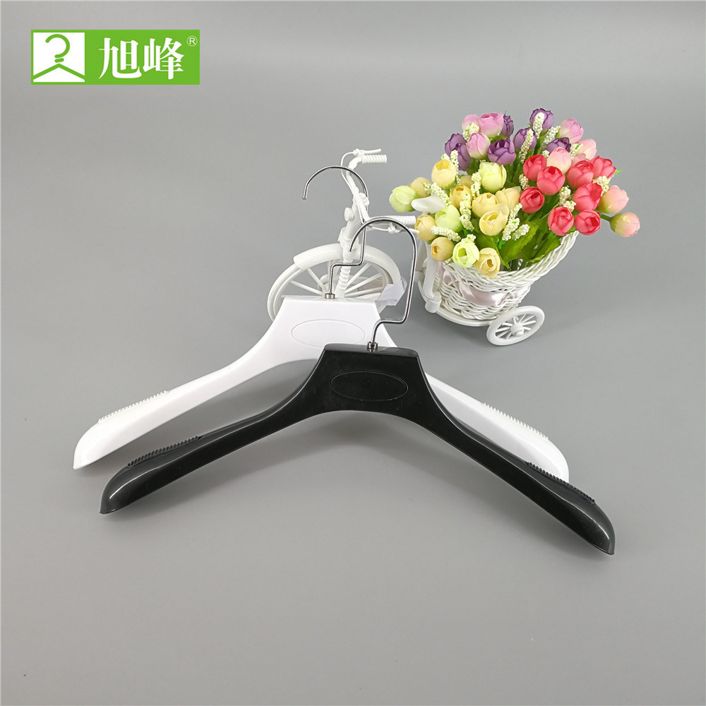 New Product Ideas 2018 PP Coat Hangers for Men