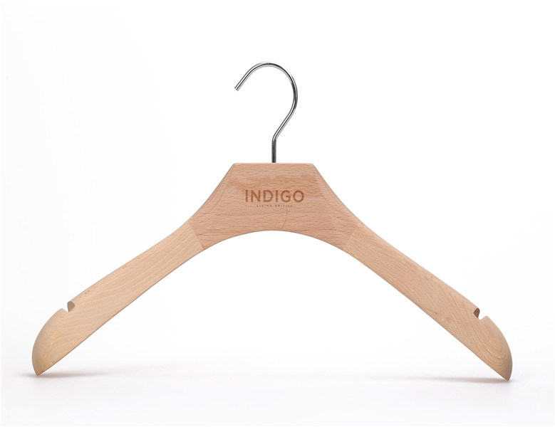 China Supplier Top Class Natural Color Beech Wooden Hanger