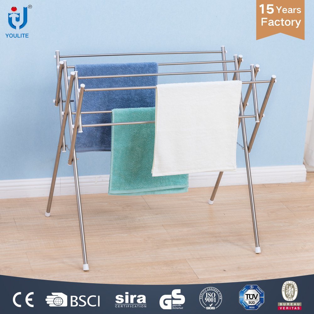 Adjustable Towel Rack in Corner