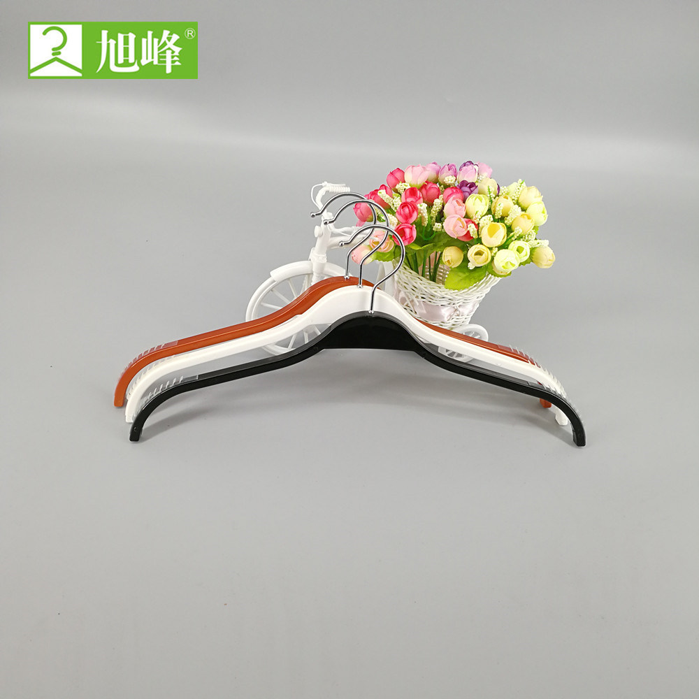 High Quality Best Selling Fancy Plastic Hangers Clothes