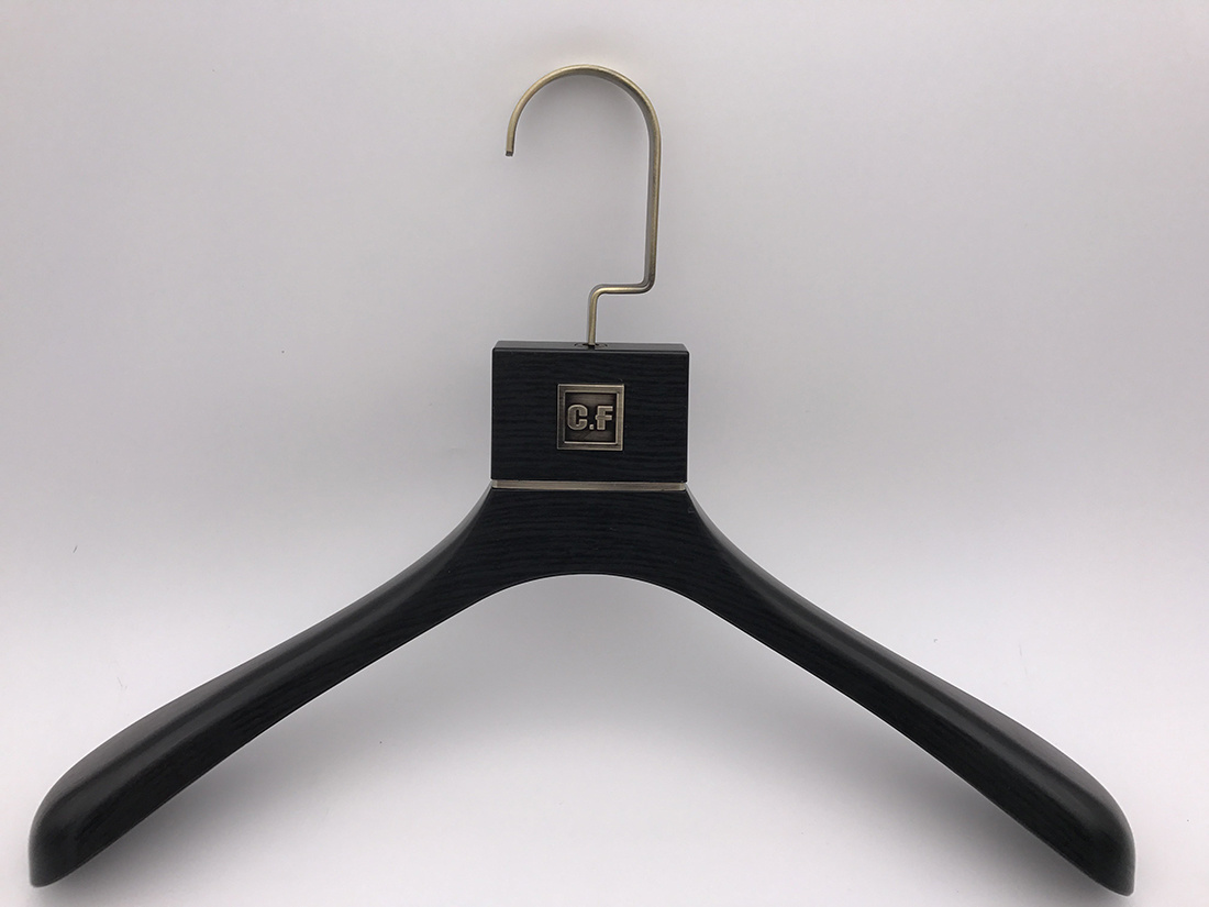 Hot Sale Luxury Solid Plastic Clothing / Suit Hanger