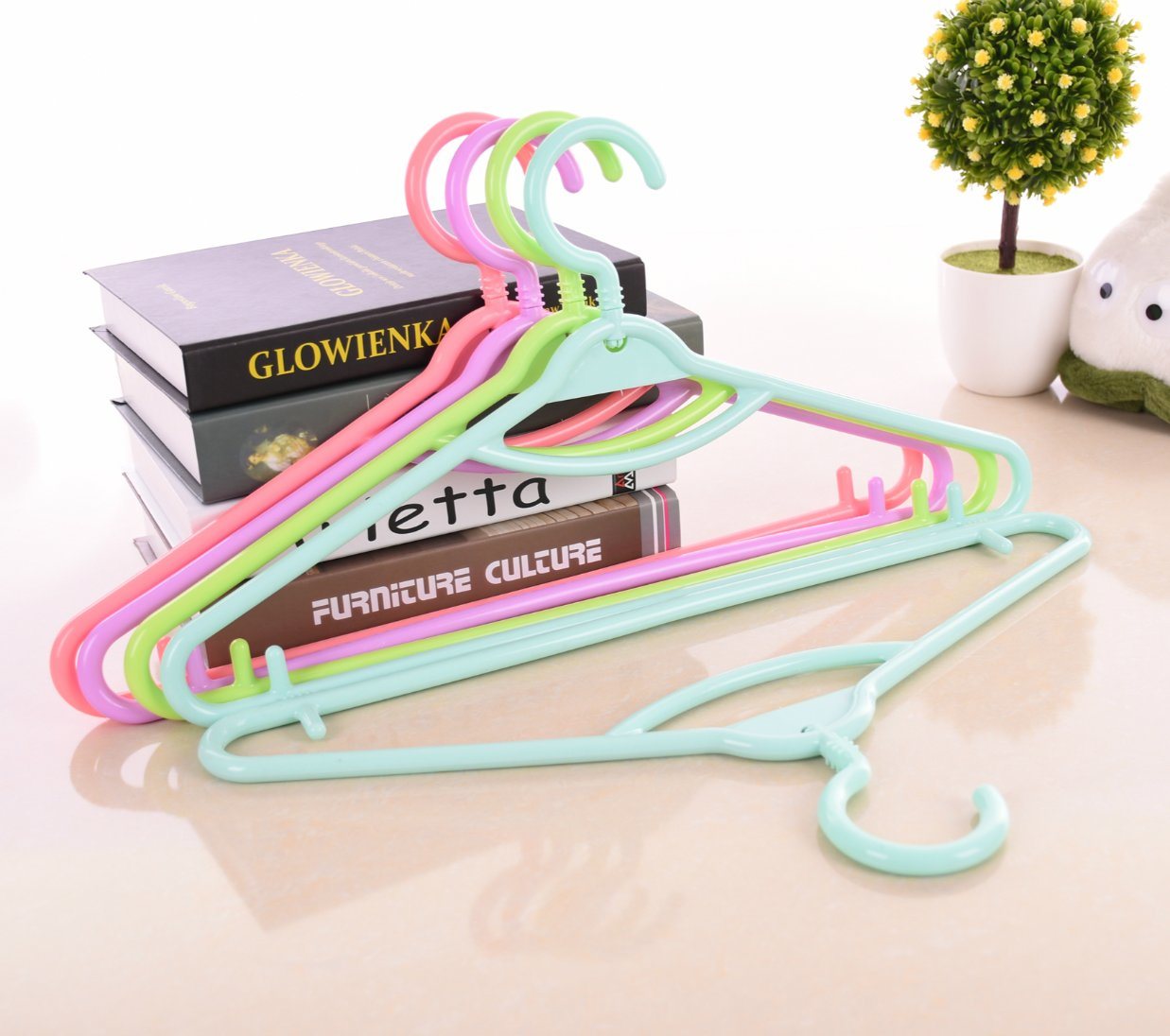 360 Degree Swivel Hook 47cm Clothes Plastic Hangers for Supermarket