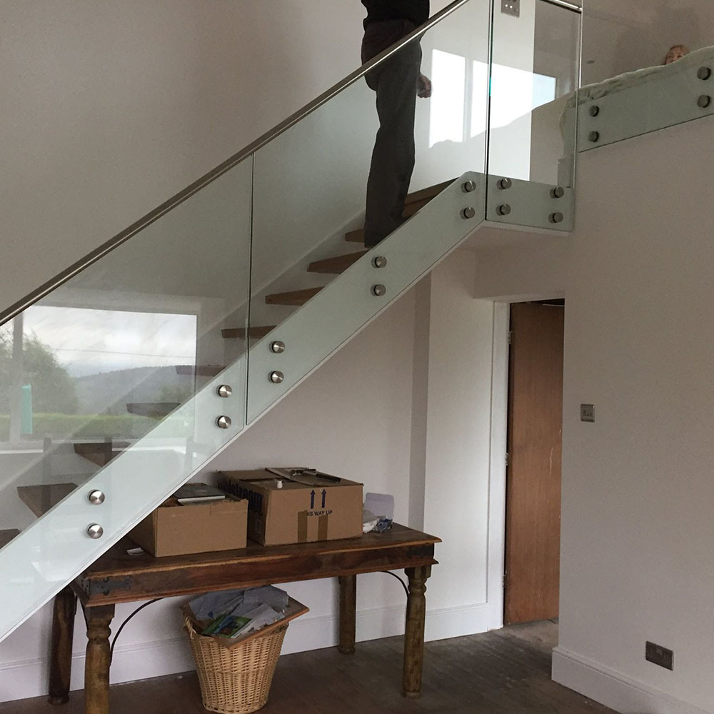 Easy Installation Glass Stair Railing with Stainless Steel Standoff Holder