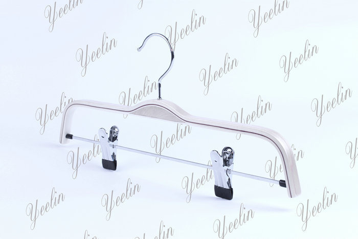 2015 Guangxi Yeelin Wholesale High Quality Personlized Wooden Clothes Hanger (YLWD33712-NTLS1)