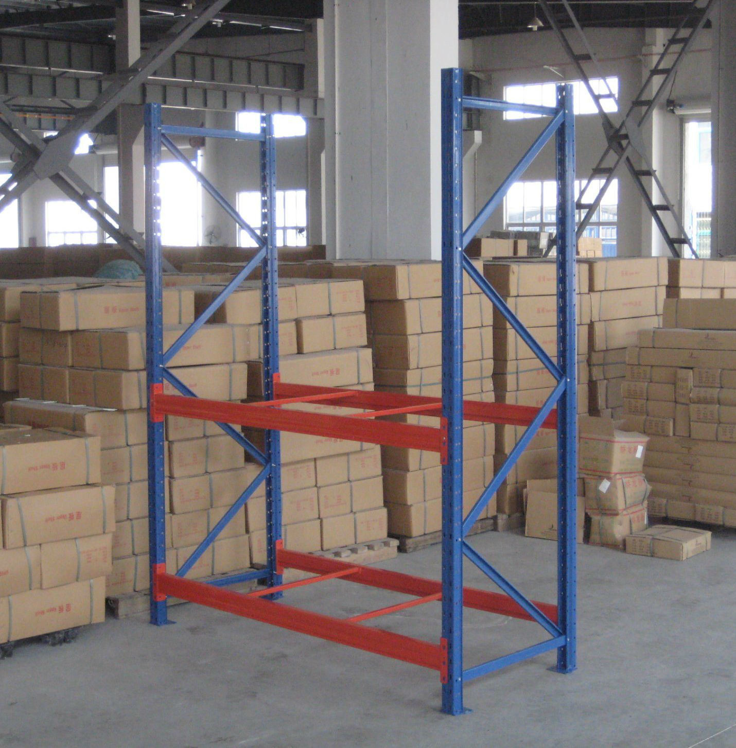 Heavy Duty Warehouse Storage Rack/ High Loading Capacity Metal Goods Shelf