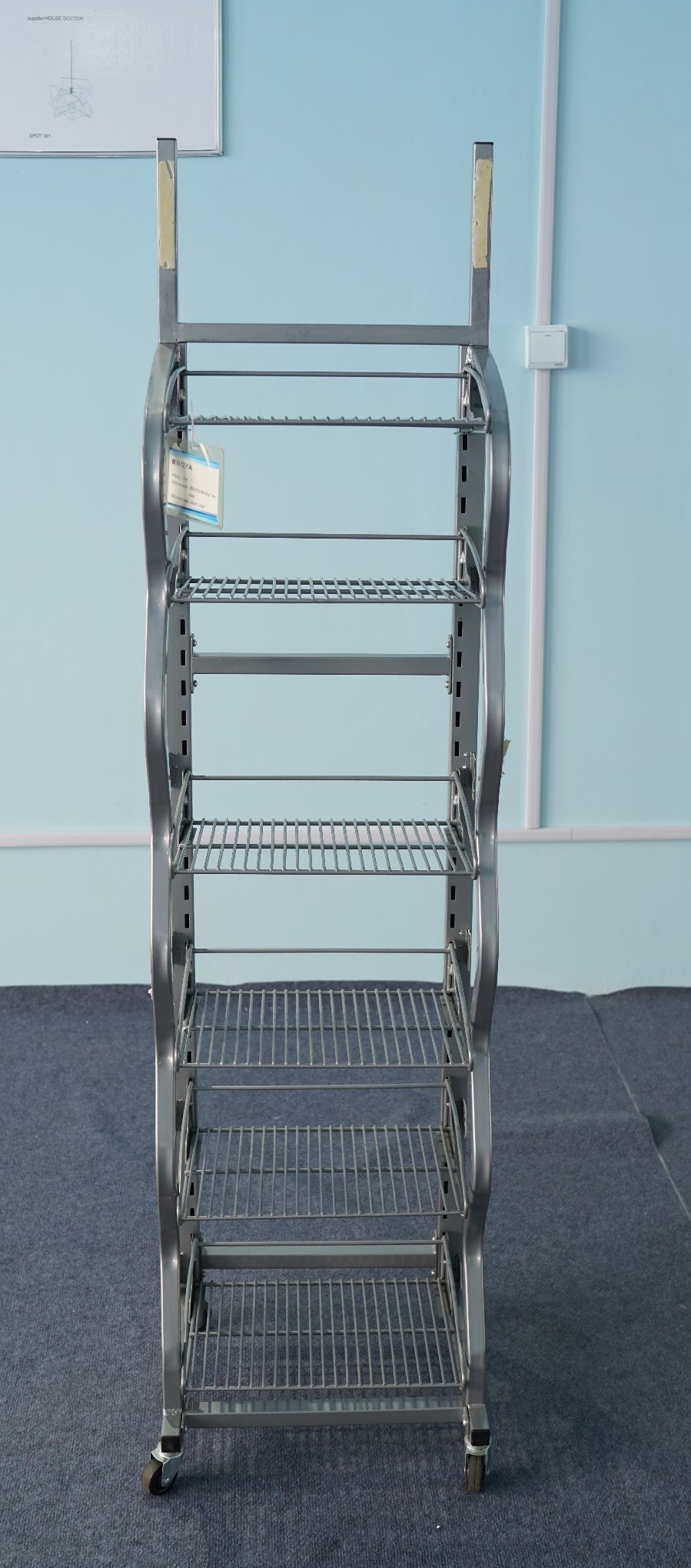 Multi Layers Display Rack in Supermarket and Warehouse