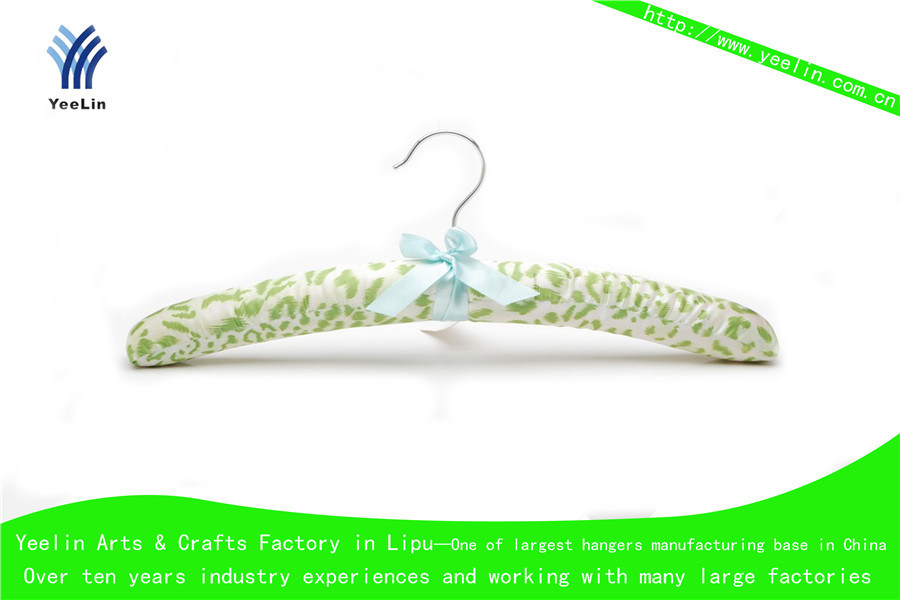 Satin Padded Hanger, Customized Color Are Available (YLFBS002W-1)