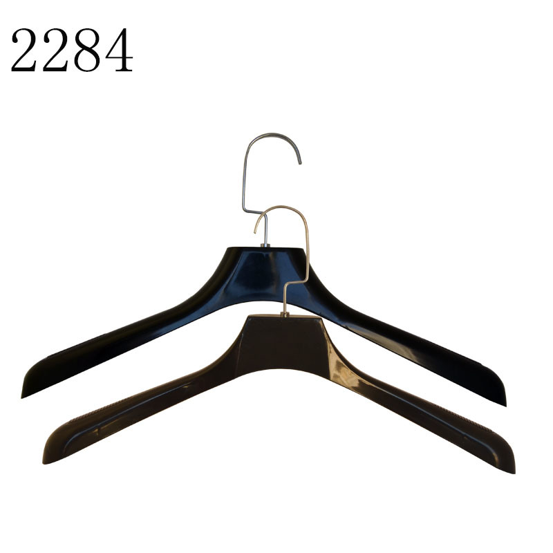 Flat Hook Plastic Black Windbreaker Hanger with Notches