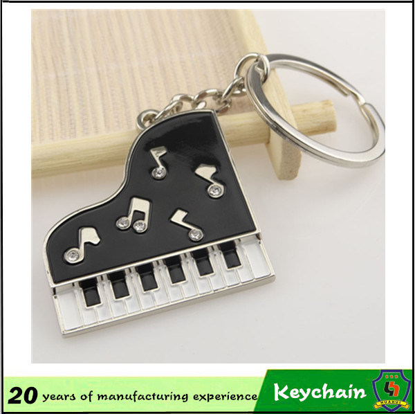 Metal Personalized Fashion Piano Keychain