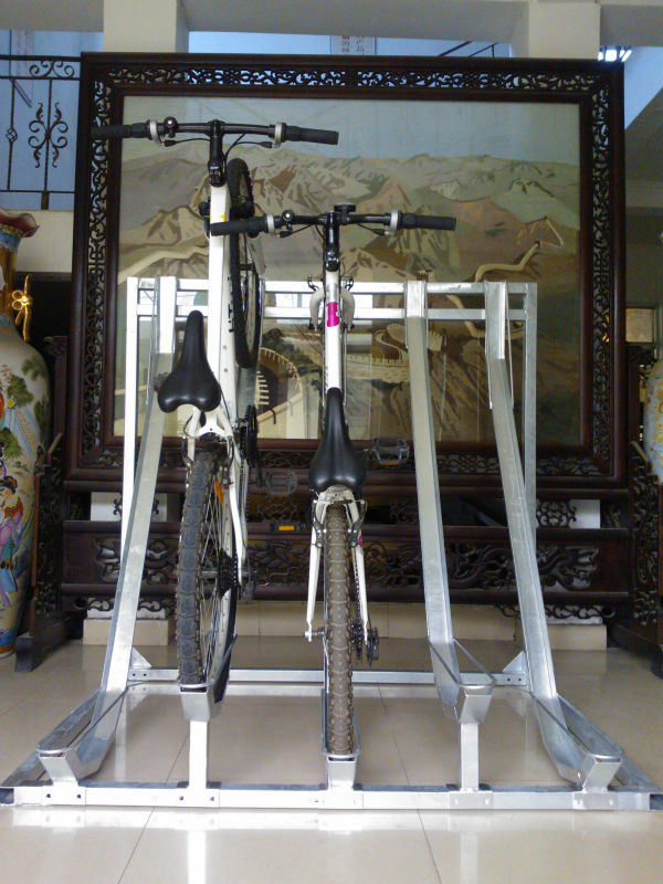 Unique Designed Vertical Bike Storage Parking Rack (PV-DH-5)