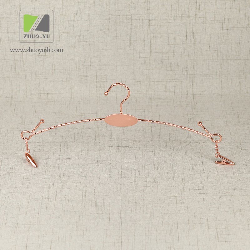 Special Torsion Rose Golden Metal Garment Hanger