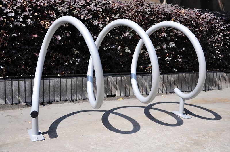 Powder Coated Outdoor Spiral Cycle Bike Parking Rack