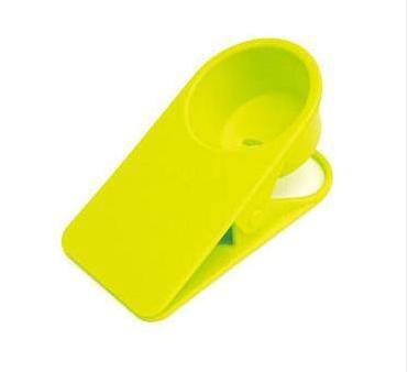 Yellow Color Enhanced Drinks Holder for Bridge Table