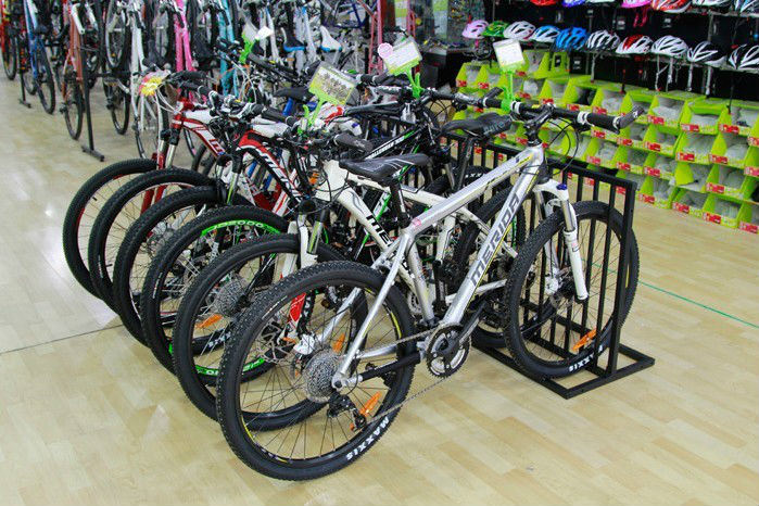 Bicycle Parking Shelf for Many Bikes Parking