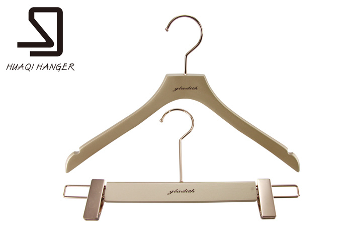 Wooden Hanger for Us Market with Cheap Price