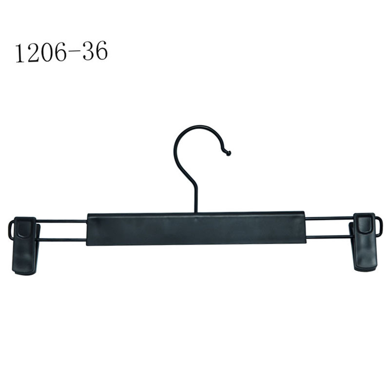 New Design Simple Black Plastic Pants Hangers